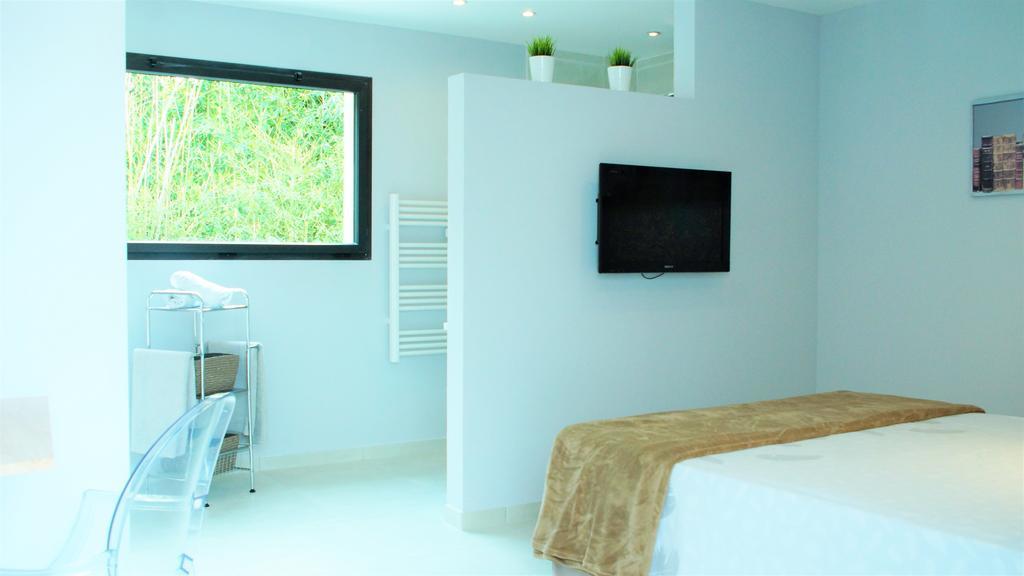 La Villa Blanche Sanary-sur-Mer Ngoại thất bức ảnh
